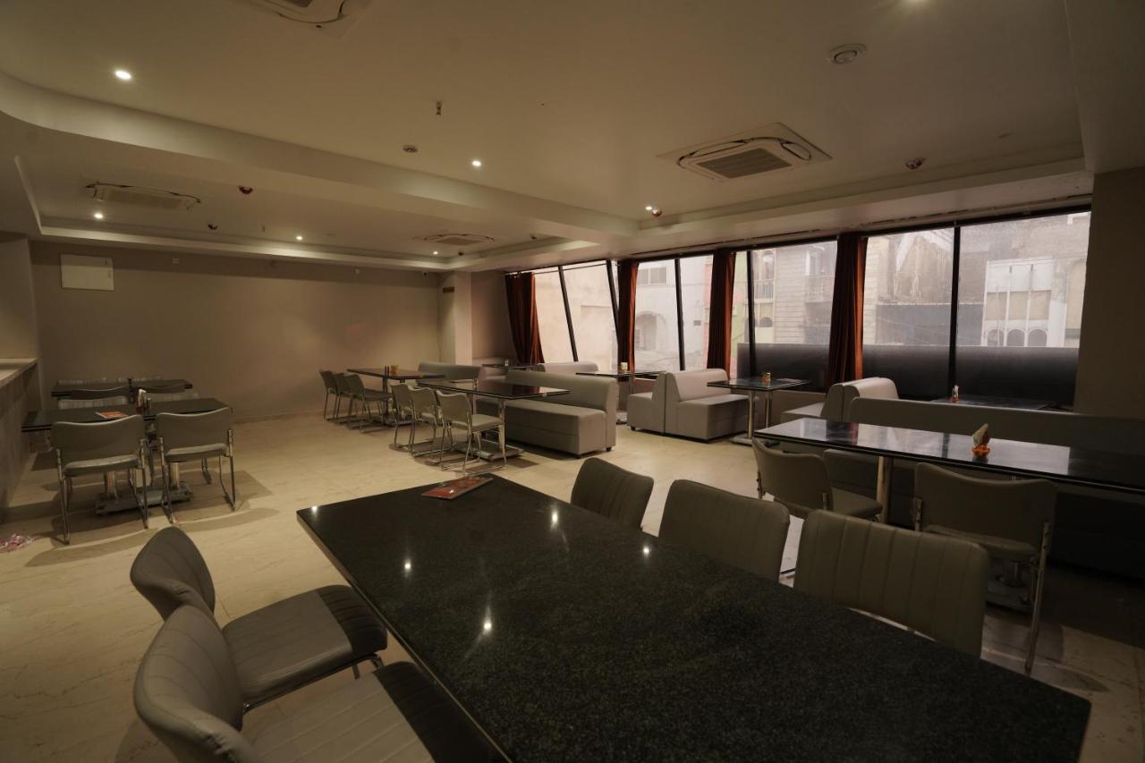 Hotel Trp Bliss Nizamabad エクステリア 写真