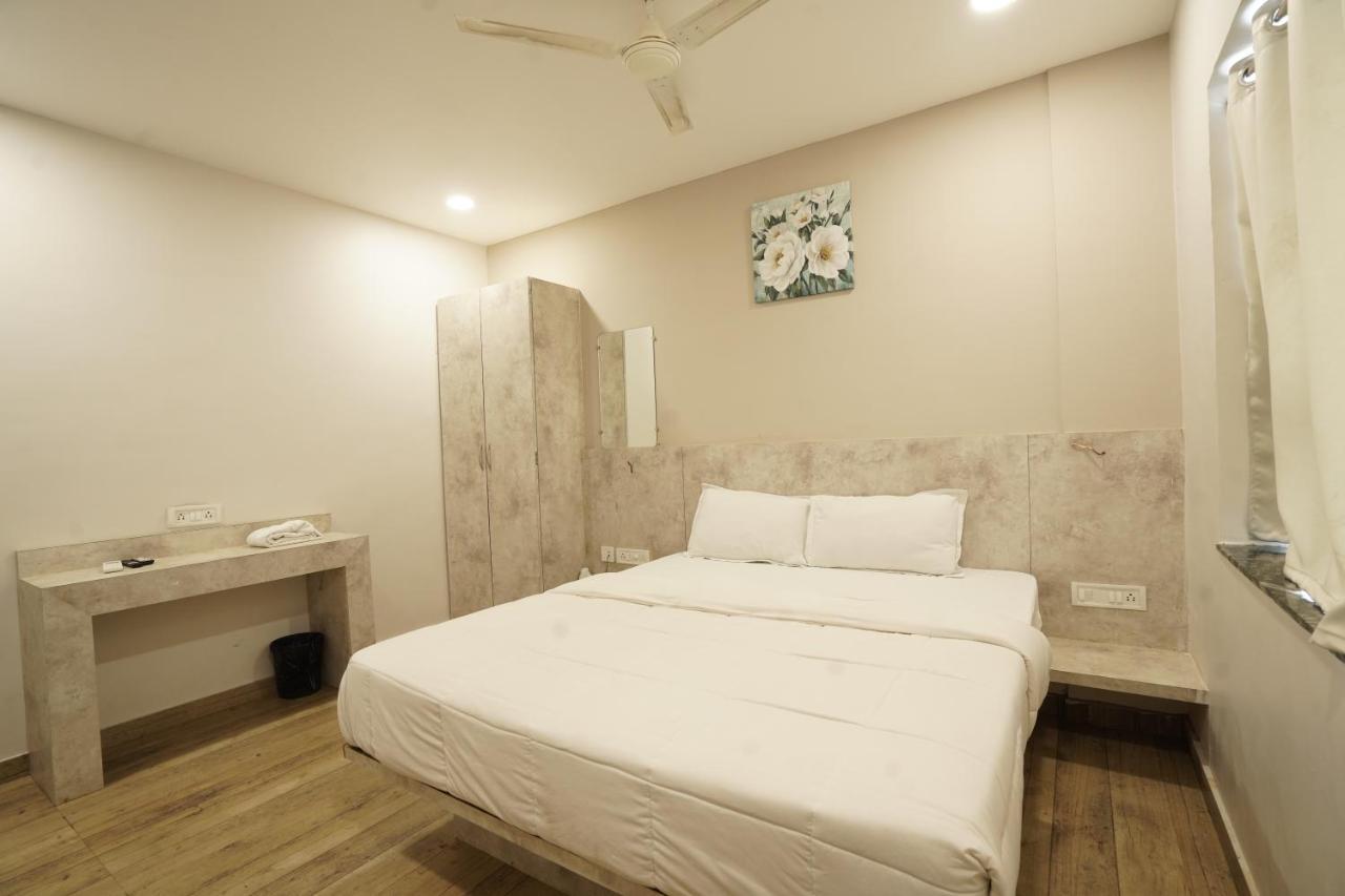 Hotel Trp Bliss Nizamabad エクステリア 写真