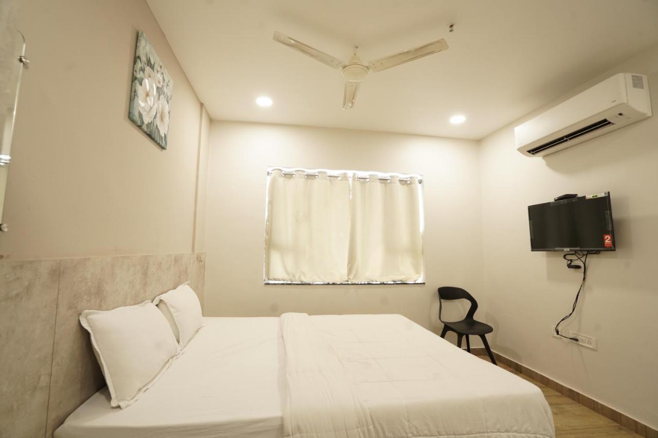Hotel Trp Bliss Nizamabad エクステリア 写真