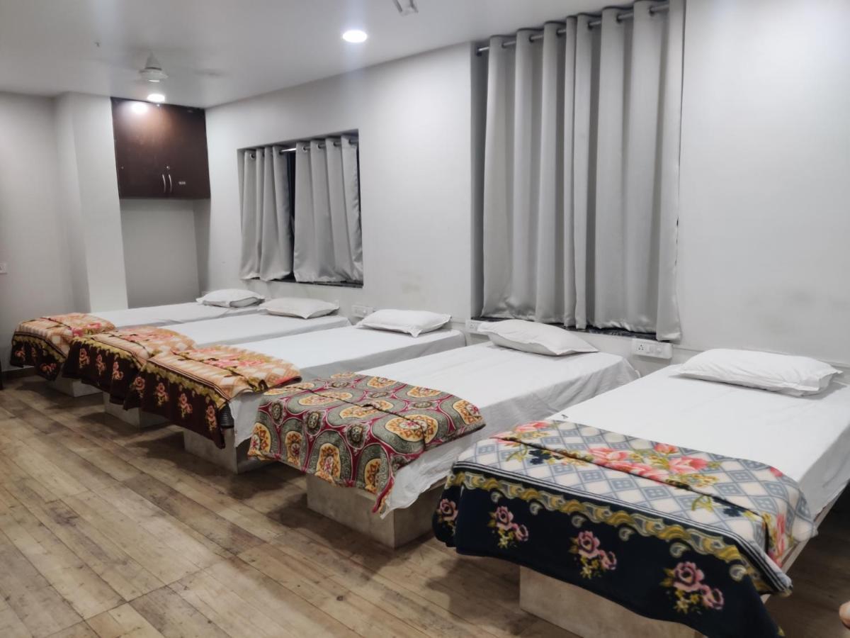 Hotel Trp Bliss Nizamabad エクステリア 写真